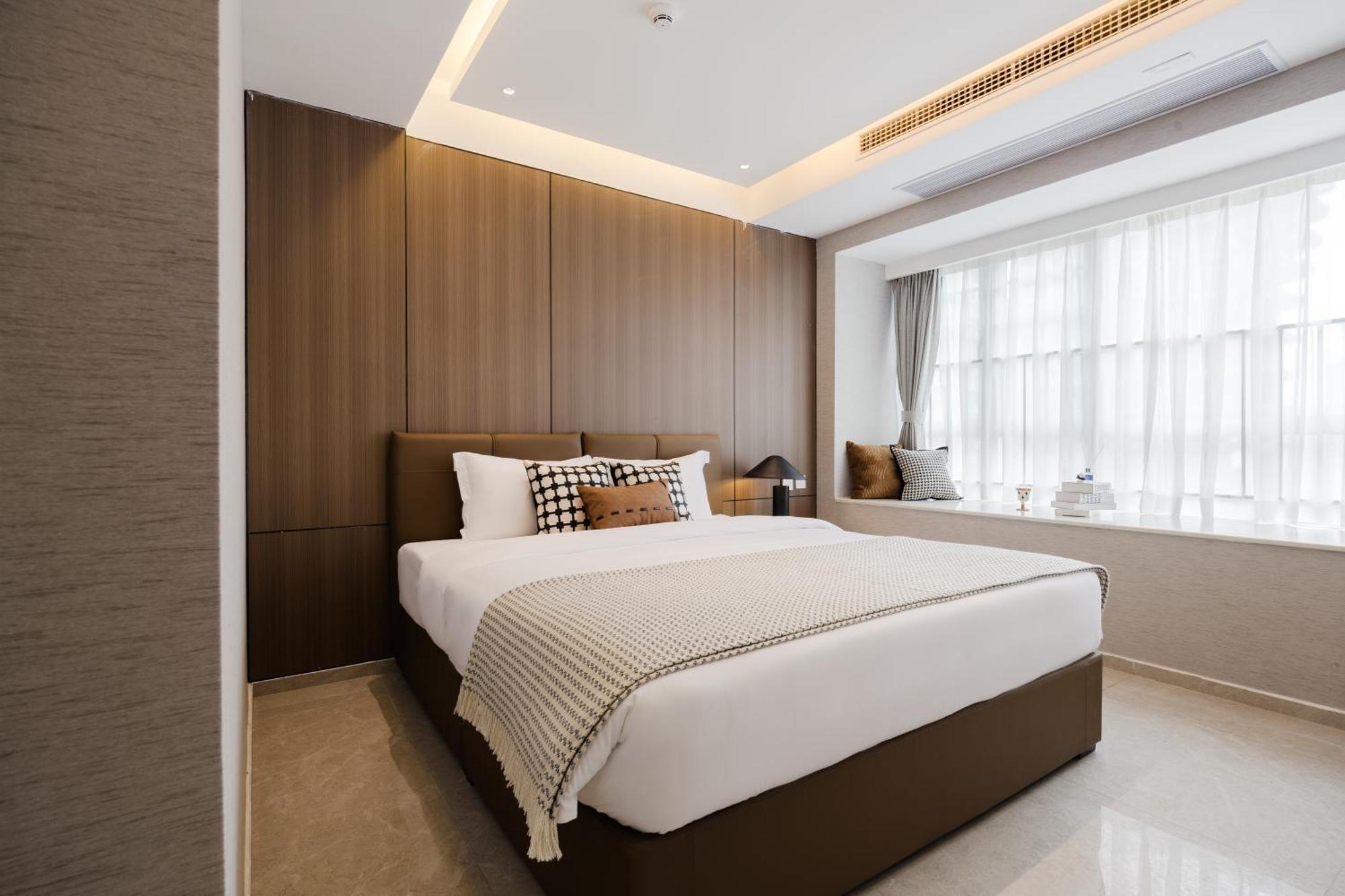Boruisi Video And Audio Light House - Shenzhen Convention And Exhibition Center Gangxia Metro Station Aparthotel Exteriör bild