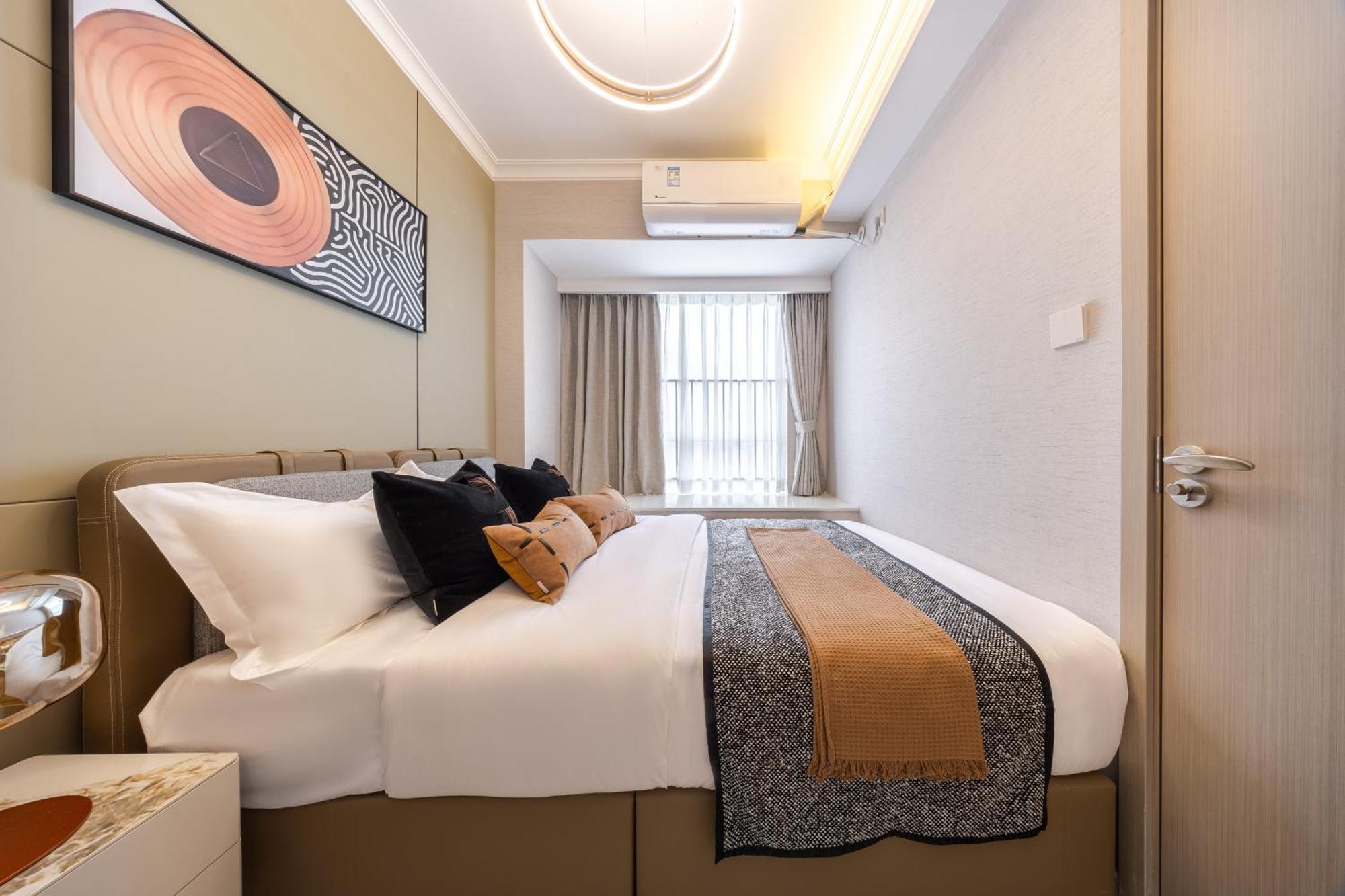 Boruisi Video And Audio Light House - Shenzhen Convention And Exhibition Center Gangxia Metro Station Aparthotel Exteriör bild